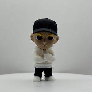 Von Marshall Mathers inspirierte Flexi-Figur | Hip Hop Schreibtisch Spielzeug | Rapper Fidget | Musik-Fächer