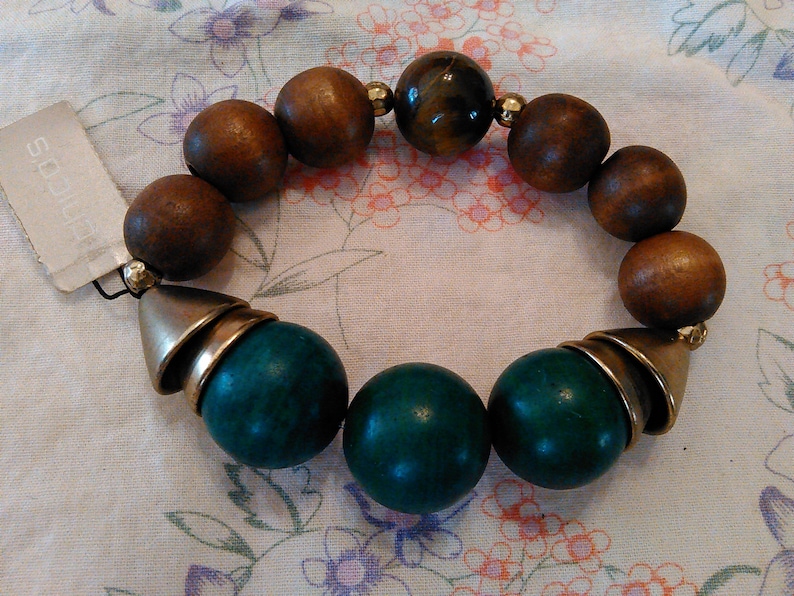 Vintage CHICO/'S wood and stone stretch bracelet still tagged original price 29.00 Best deal here