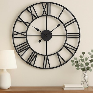 Reloj de pared rústico de granja - Reloj silencioso de metal con números romanos de 60 cm