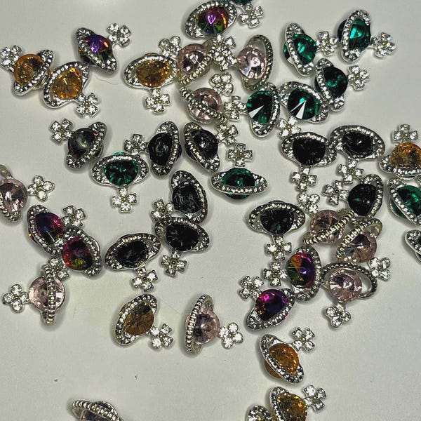 Silver Chrome Planet Saturn Nail Charms: 3D DIY Craft Supplies (10 PIECES)