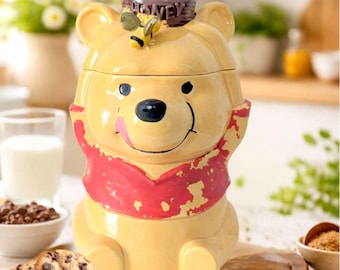 ウィニー・ザ・プー ツリーハウス 陶器製クッキージャー Winnie the Pooh Ceramic Cookie Jar by Zrike – Disney Collection - Etsy