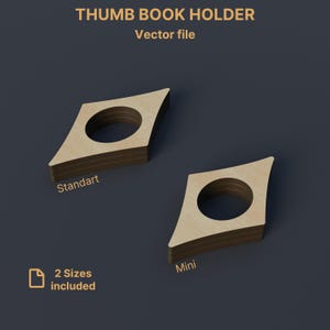 Może przedstawiać: Dwa drewniane uchwyty do książek na kciuk, jeden z napisem "Standart", a drugi "Mini", z okrągłym otworem na kciuk. Tekst "THUMB BOOK HOLDER" i "Vector file" znajdują się na g&oacute;rze. Tekst "2 Sizes included" znajduje się na dole.