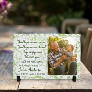 Personalisierte Acryl Schreibtisch Namensplatte mit Blumenmuster, kundenspezifische Büroplakette mit Holzsockel, elegantes Geschäftsgeschenk für CPA Job Tittle