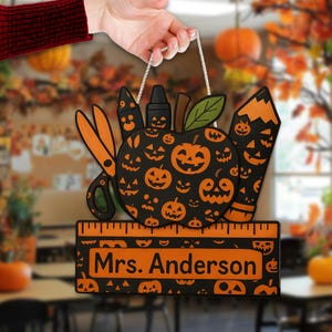 Personalized Halloween Teacher Door Sign – Custom Wooden Name Plaque with Pumpkins, Apple and School Supplies, Spooky Fall Decor