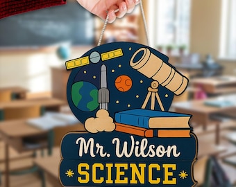 Colgador de puerta personalizado para profesor de ciencias: Letrero personalizado para aula con temática espacial, cohete, telescopio y nombre. Letrero de ciencias para puerta para profesores.