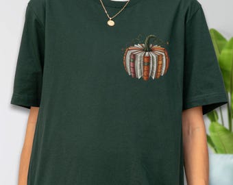 Bookish Pumpkin Fall T-Shirt: Cozy Autumn Reading Tee