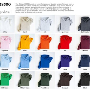 Pu&ograve; includere: Una griglia di venti felpe con cappuccio Gildan 18500 in vari colori, tra cui bianco, sabbia, cenere, grigio sport, erica scuro, rosa chiaro, oro, arancione, rosso, bordeaux, azzurro, blu carolina, reale, viola, blu navy, verde irlandese, verde militare, verde foresta, cioccolato e nero.