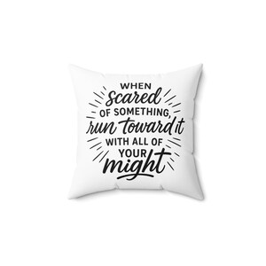 Inspirerend citaat decoratief kussen | Motiverende woondecoratie | Cadeau voor vrienden, kantoorinrichting, woonkamer, sierkussen