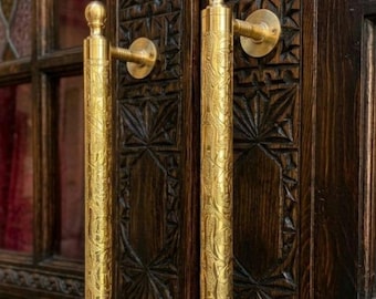 真鍮製手彫りドアハンドル、10インチまたは18インチの大型装飾ゴールドプル、ダブルドア用ボヘミアンシックな玄関金具、職人による手作り