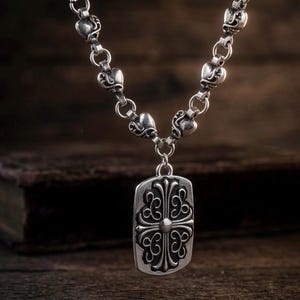 Vivienne Westwood チャーム付きタグネックレス Vivienne westwood necklace dog tag - Etsy 日本