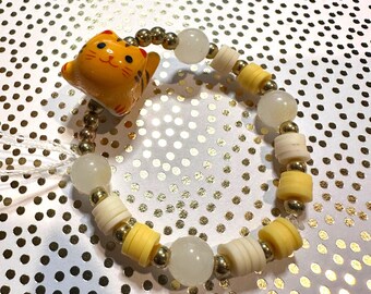 Kids Yellow Tabby Cat Bracelet: Natural Stone Children's Jewelry