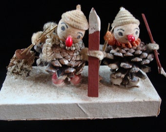 Vintage Pinecone Snowmen Table Decor