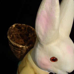 Easter Rabbit Candy Container Stamm House image 5