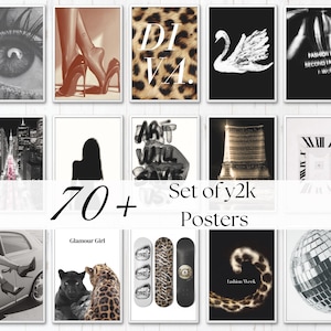 Könnte beinhalten: Eine Sammlung gerahmter Poster mit verschiedenen Designs, darunter ein Augennahaufnahme, High Heels, Leopardenmuster mit dem Wort "DIVA", ein Schwan und Text, der "FASHION SECOND FASHION WEEK" lautet. Das Set ist mit "70+ Set of y2k Posters" beschriftet.