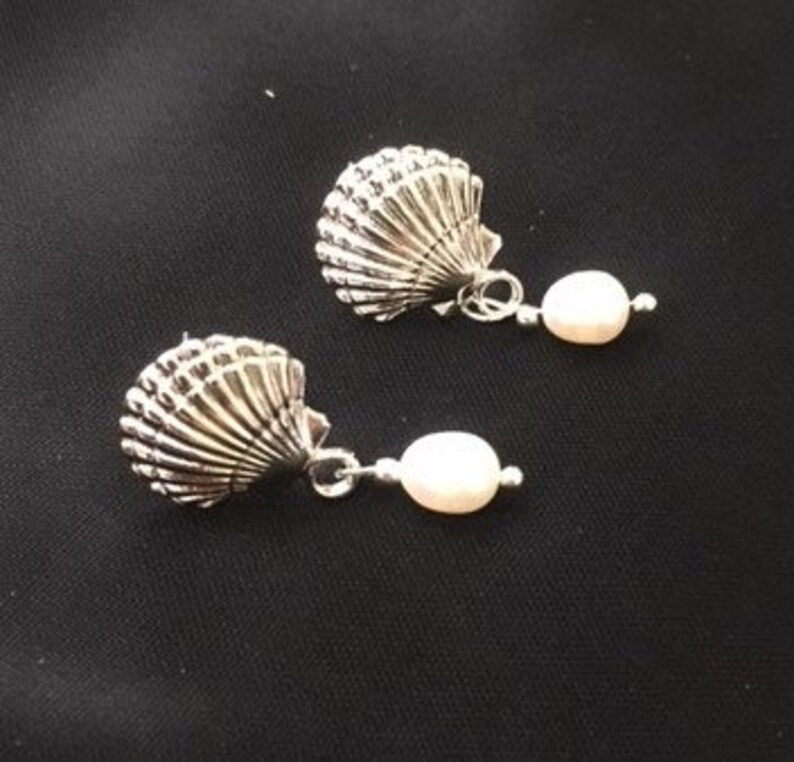 Silver Scallop Seashells with Pearl Drop Earrings