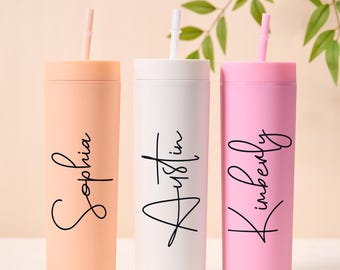 名前入りタンブラー、ストローと蓋付きタンブラー、カスタムウェディングカップ、スキニータンブラー、トラベルマグ、独身パーティーギフト