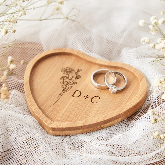 Personalized Engraved Wooden Ring Dish, Engagement Ring Holder, Wedding Ring Tray, 5th Anniversary Gifts, Wedding Gifts, Gift for Her