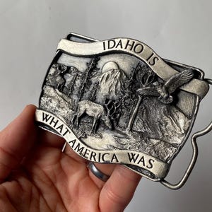 Vintage 1981 Bergamot Pewter Belt Buckle: Idaho State Collectible