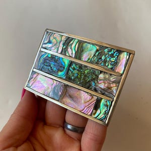 Vintage Mexican Alpaca Silver Belt Buckle: Abalone & Mother  display picture 1