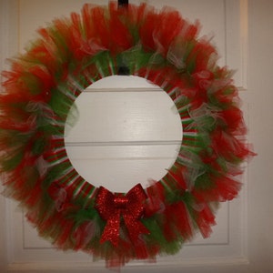 Christmas Tulle Wreath With Red Bow with Elf Legs or Without - Etsy