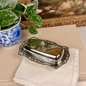 Vintage Silver Plated Butter Dish with Glass Insert, Old English Butter Server, Poole England, Traditional Table Decor, Heirloom Serveware
