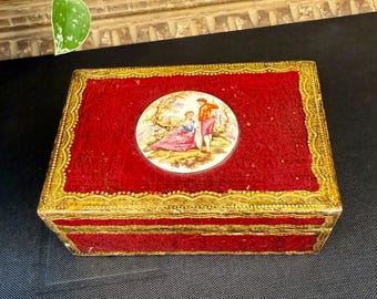 Vintage Florentine Italian Box, Gilt Wood Keepsake, Louis XV Style Courting Scene, Made in Italy, Red Vanity Accent, Classic European Decor