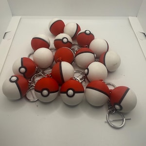3D Printed Pokeball Keychains