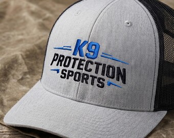 Bestickter K9 Schutz Sport Trucker Hat: Geschenk für Hunde Agility Trainer & Handler
