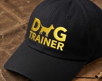 Hundetrainermütze mit goldener Stickerei: Klassische verstellbare Baseball-Papa-Mütze aus Baumwolle