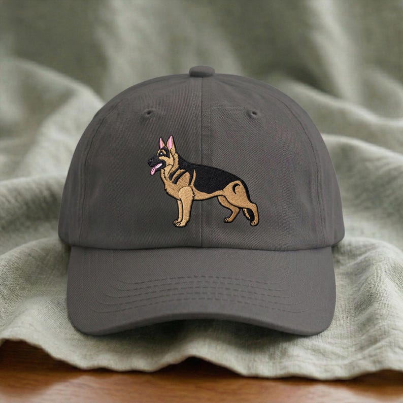 Gorra de pastor alemán bordada: postura de exhibición canina, regalo para amantes, dueños, entrenadores y cuidadores de pastores alemanes. Dark Grey