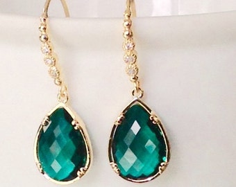 Romantic wedding Green Dangle Earrings,Green earrings, Emerald green earrings, Jewellery Gold Dangle earrings, wife Gift for her, Gifts