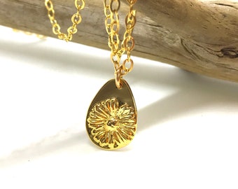 Gift Fo Her, Birthday Flower Necklace, Personalized Necklace, Gold Pendant Necklace, Gifts ideas, Charm necklace, boho jewelry