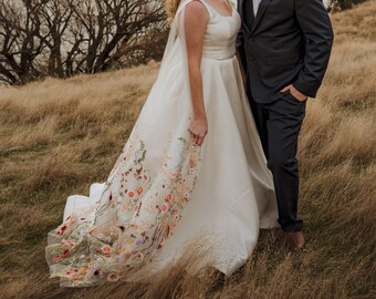 LENNOX CAPE VEIL V1, Color naranja, velo de flores silvestres, velo bordado floral, catedral de boda velo, yema del dedo de boda velo, boda velo