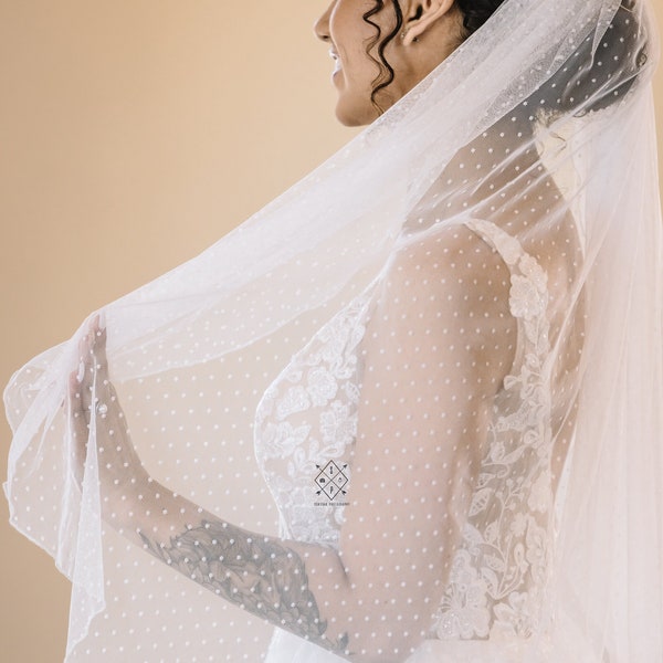 GABBI VEIL, Swiss Dot soft tulle veil, polka dot veil, vintage veil, veil with satin, chapel veil, cathedral veil, custom veil, dot tulle