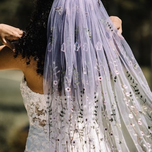 LENNOX VEIL, Lavender Color, floral veil embroidered, floral veil wedding, secret garden veil, floral veil short, veil fingertip, wisteria