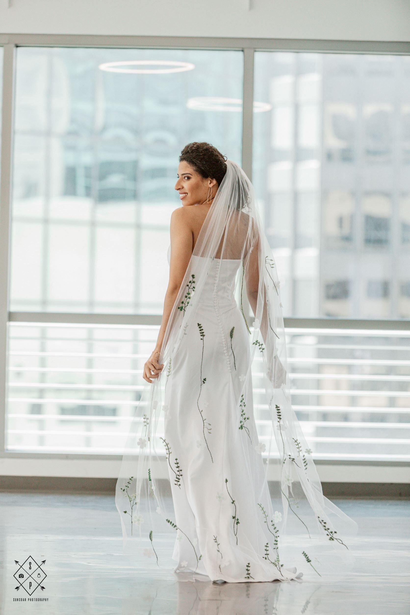 Embroidered Floral Wedding Veil: Green Vine, 3D Flowers Embroidered Floral Wedding Veil: Green Vine, 3D Flowers