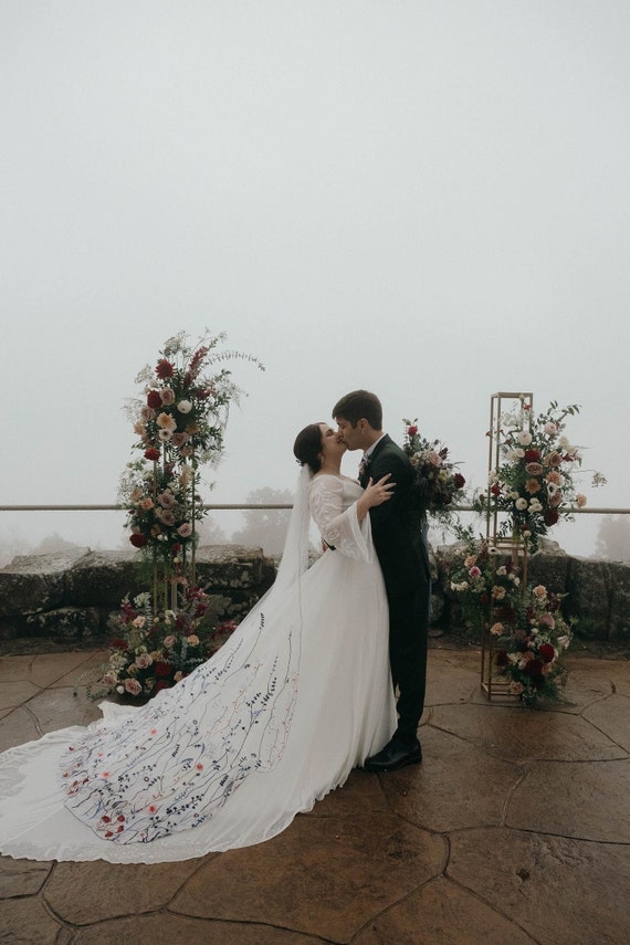 European Style Short Bridal Veil with Flowers - UCenter Dress