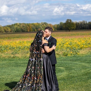 LENNOX VEIL, Black/Orange Color, veil embroidered, floral veil wedding, secret garden veil, floral veil short, veil fingertip, cathedral image 1