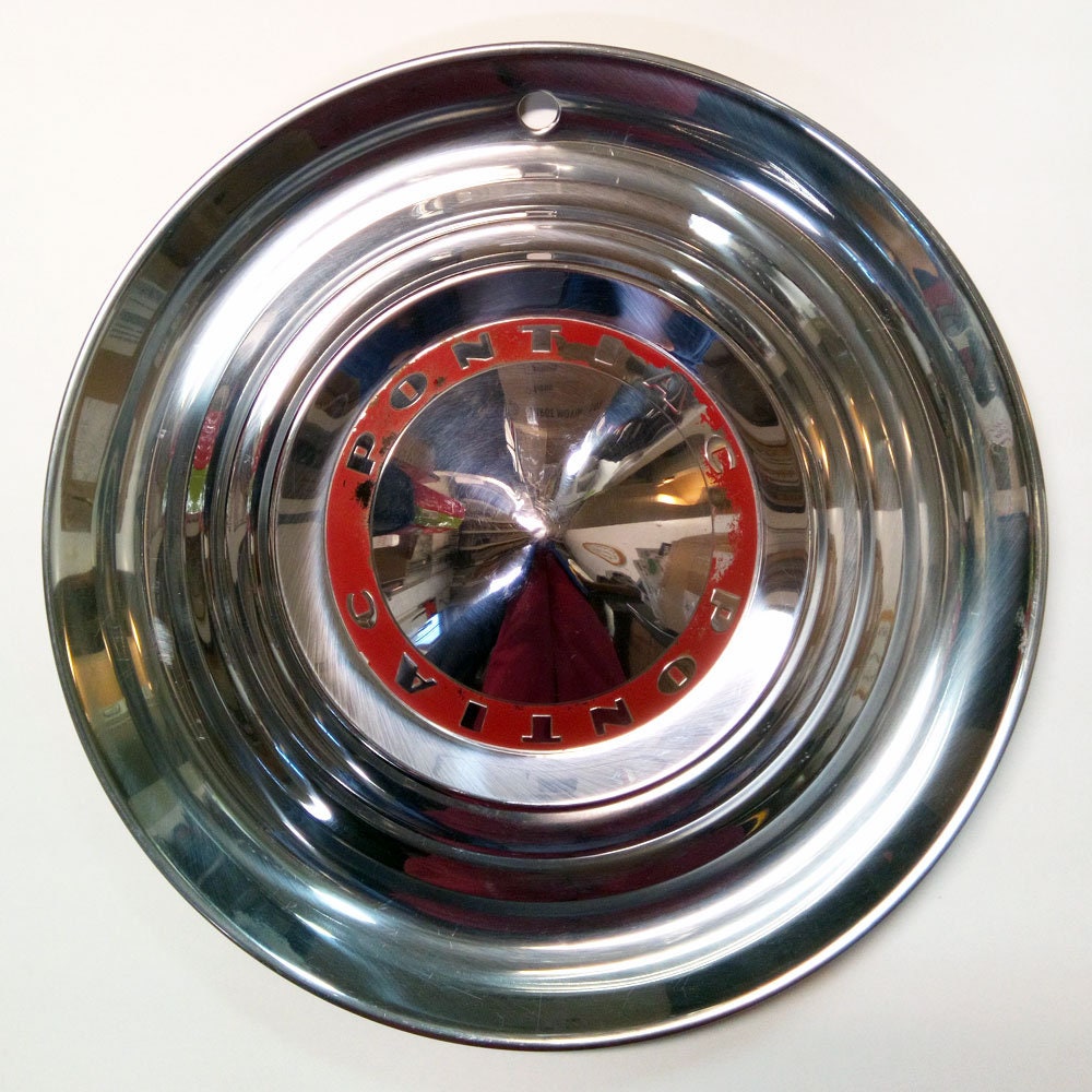 Vintage 1953 1954 Pontiac Hubcap Chieftain Star Chief Catalina Hub