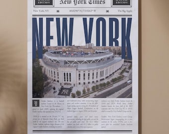 Op de afbeelding: Een poster met een foto van Yankee Stadium, met de tekst "NEW YORK" in grote, marineblauwe letters. De bovenkant van de poster luidt "New York Times" en "Special Edition."