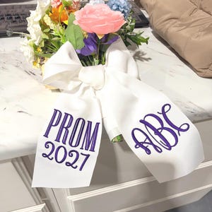Cinta personalizada con monograma / Cinta bordada para ramo / HOCO / Cinta para ramillete imagen 4