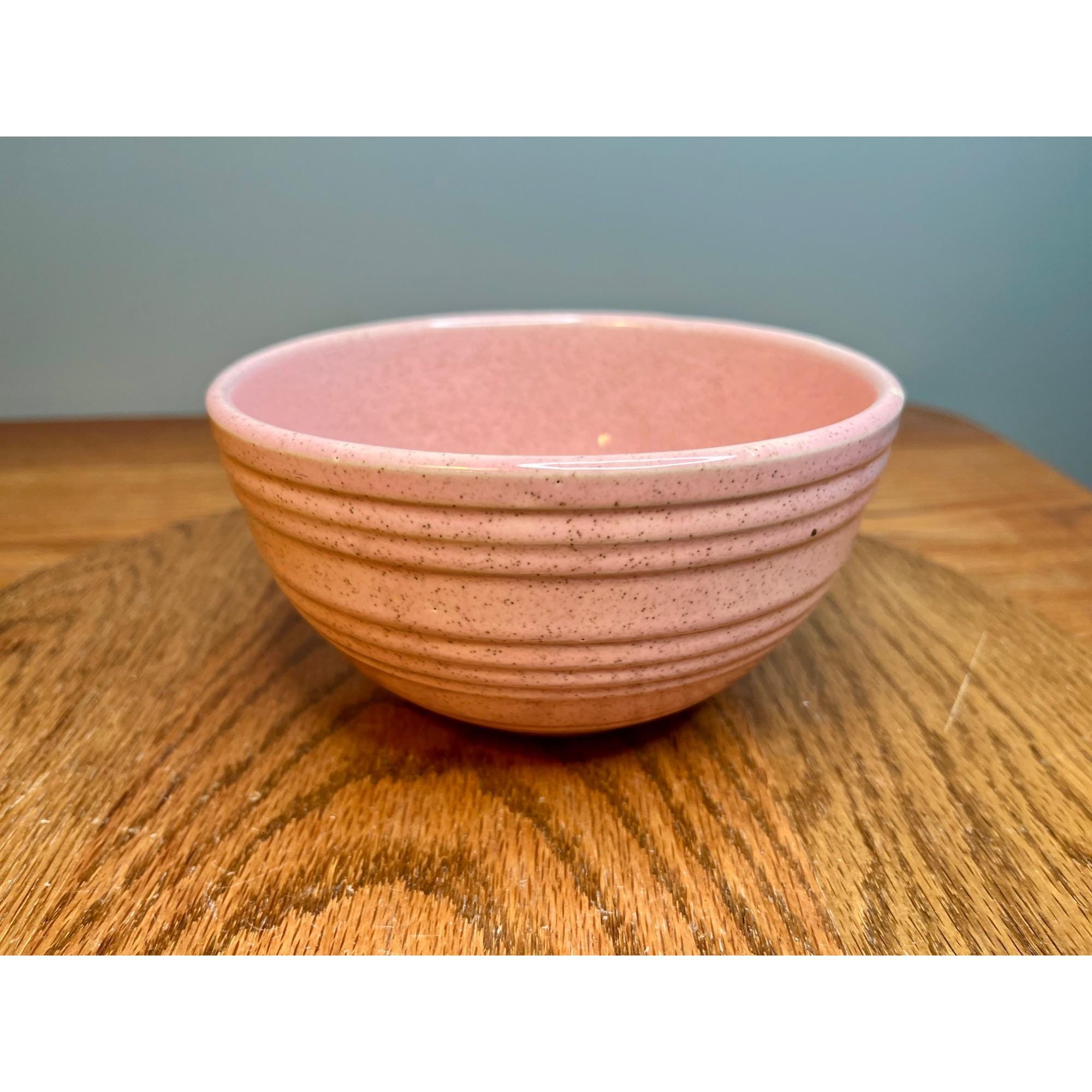Vintage Mccoy Art Pottery Speckled Pastel Pink Beehive Kitchen Bowl
