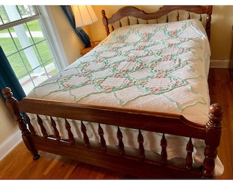 Vintage White Chenille Bedspread With Pink & Green Floral Tufting - Full/Double Size