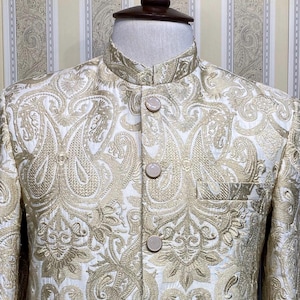 indo western sherwani for groom, white sherwani for groom, Sherwani For Men, Dulha Sherwani, Sherwani, Indian Wedding Dress, Groomsmen