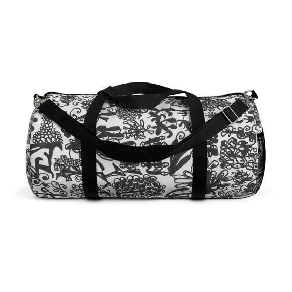 chic travel duffel bags PEBBLE DUFFLE BAG NUDE its stylish and practical. PEBBLE DUFFLE BAG OLIVE GREEN