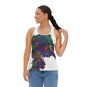 Vibrant Floral Tank Top: Women&#39;s Boho Summer Activewear