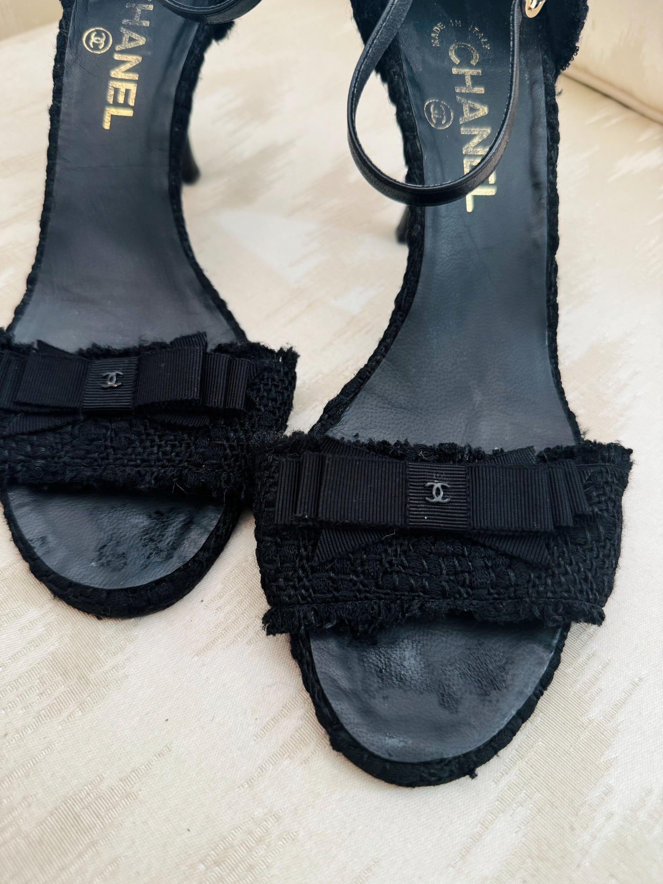 靴 Chanel tweed bow sandals Chanel Tweed Bow Ankle Strap Sandals Size 39.5 Chanel | TLC