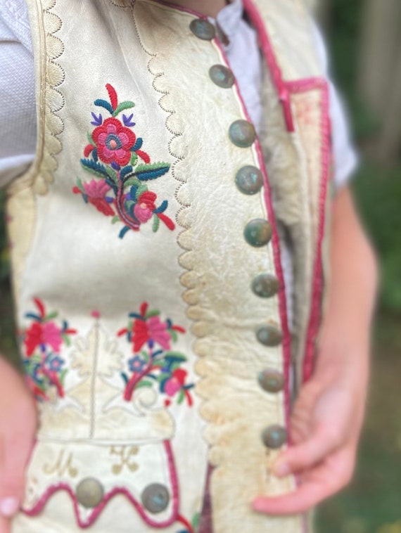 1920s RARE Hungarian Embroidered Leather Mongolia… - image 7