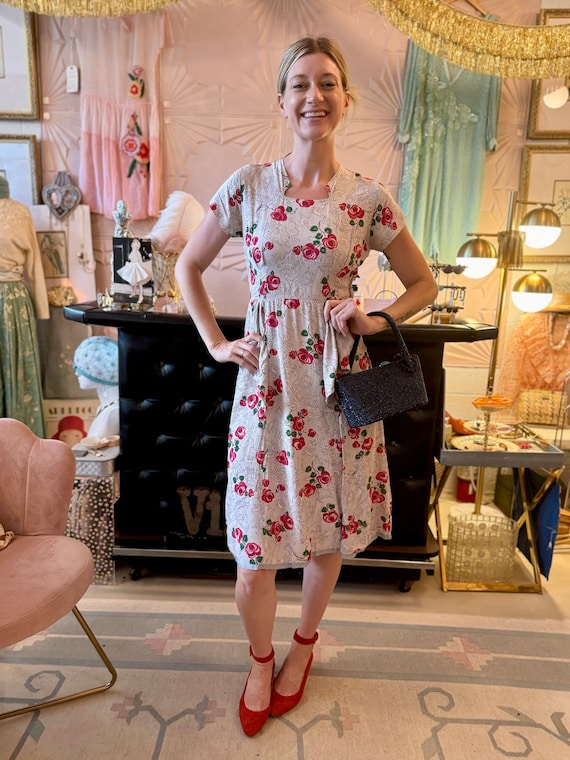 beige color dress casual Women's Just Right Moments Beige Sleeveless Belted Maxi Shirt Dress | Size: L
