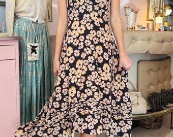 Marc Jacobs Fall Floral Print Sleeveless Midi Dress with Asymmetrical Hem